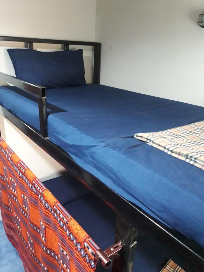 Cody Guesthouse Chiang Mai Bagian luar foto